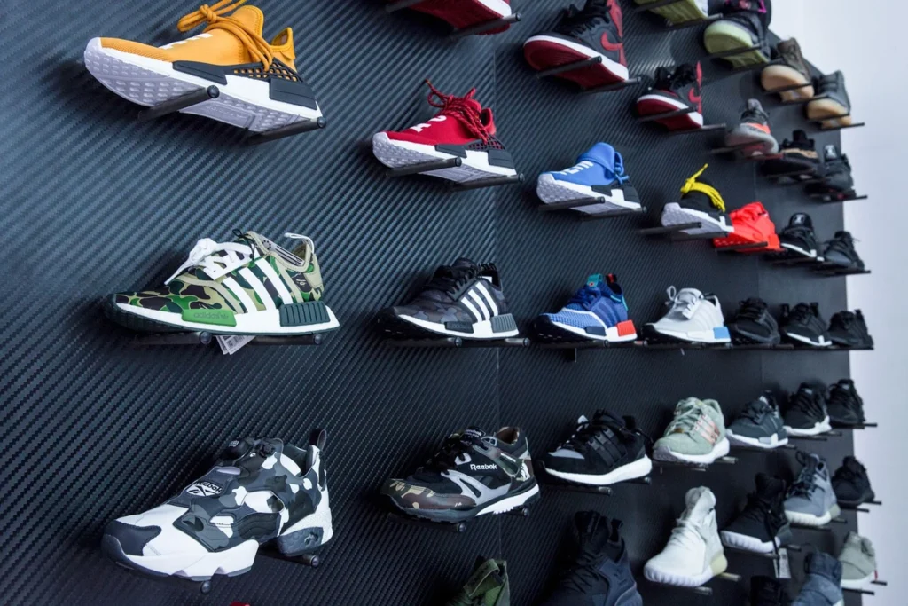 streetwear slider 2 1296x